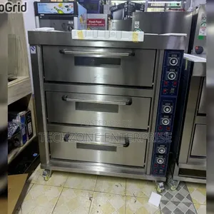 Euromax Deck Oven 3 Deck 6 Trays Comes With Free Trays 