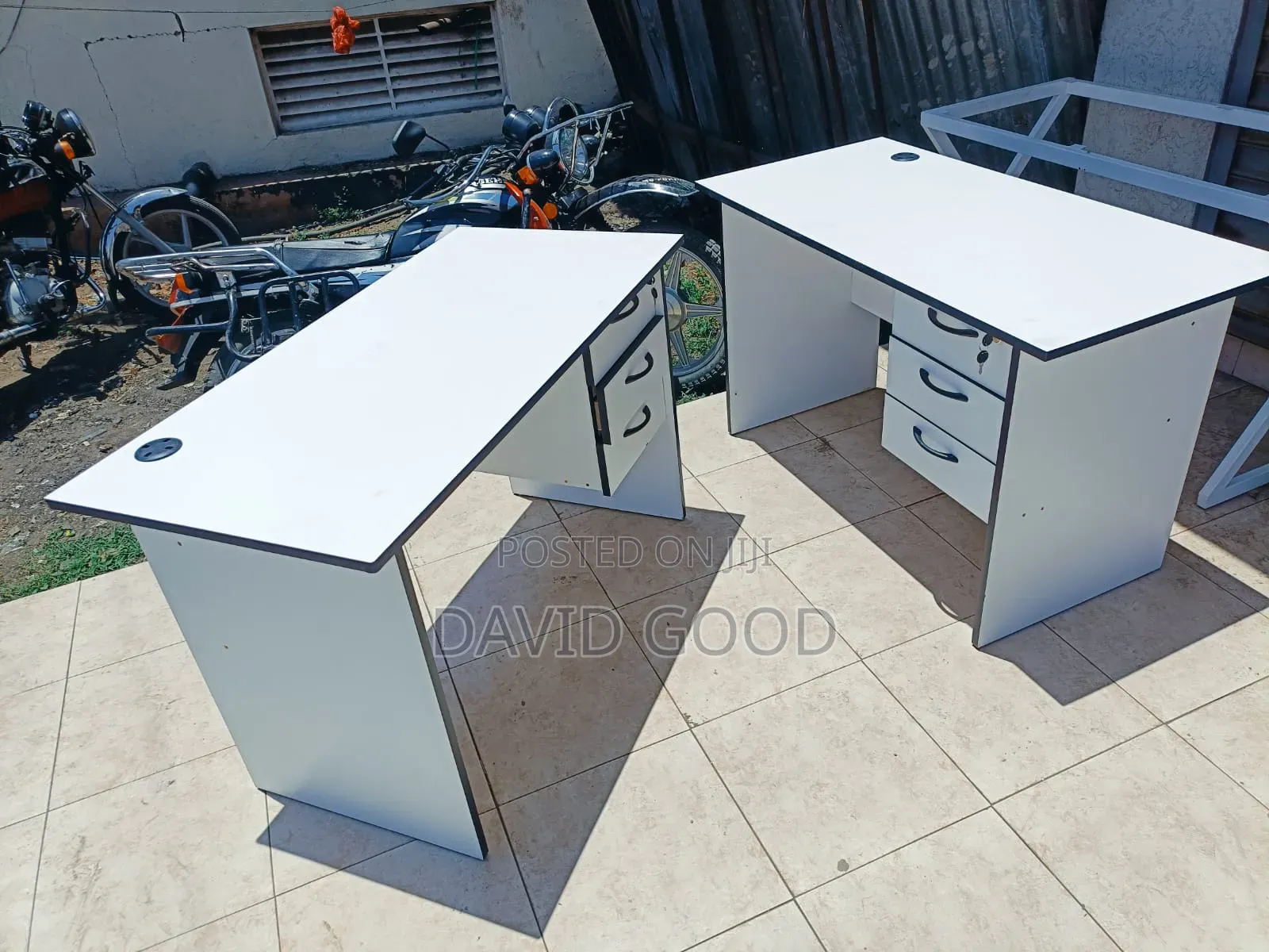 White Computer Table