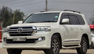 Toyota Land Cruiser 2007 White