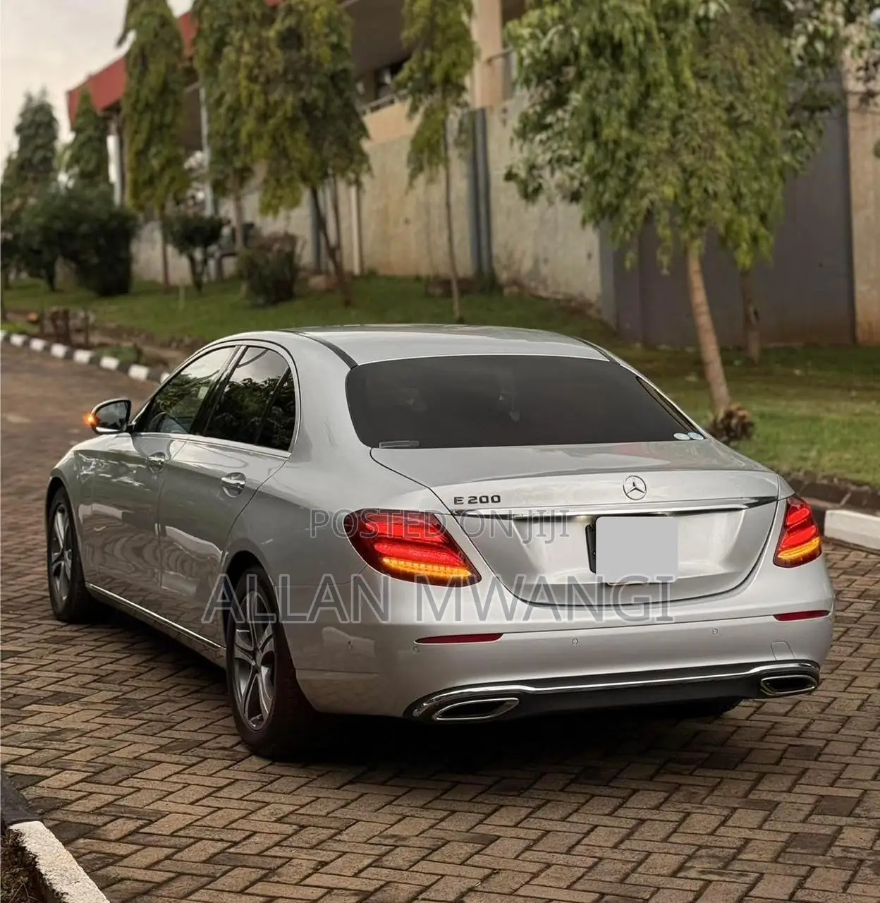 Mercedes-Benz E200 2018 Silver