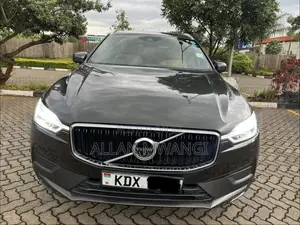 Volvo XC60 2018 Brown