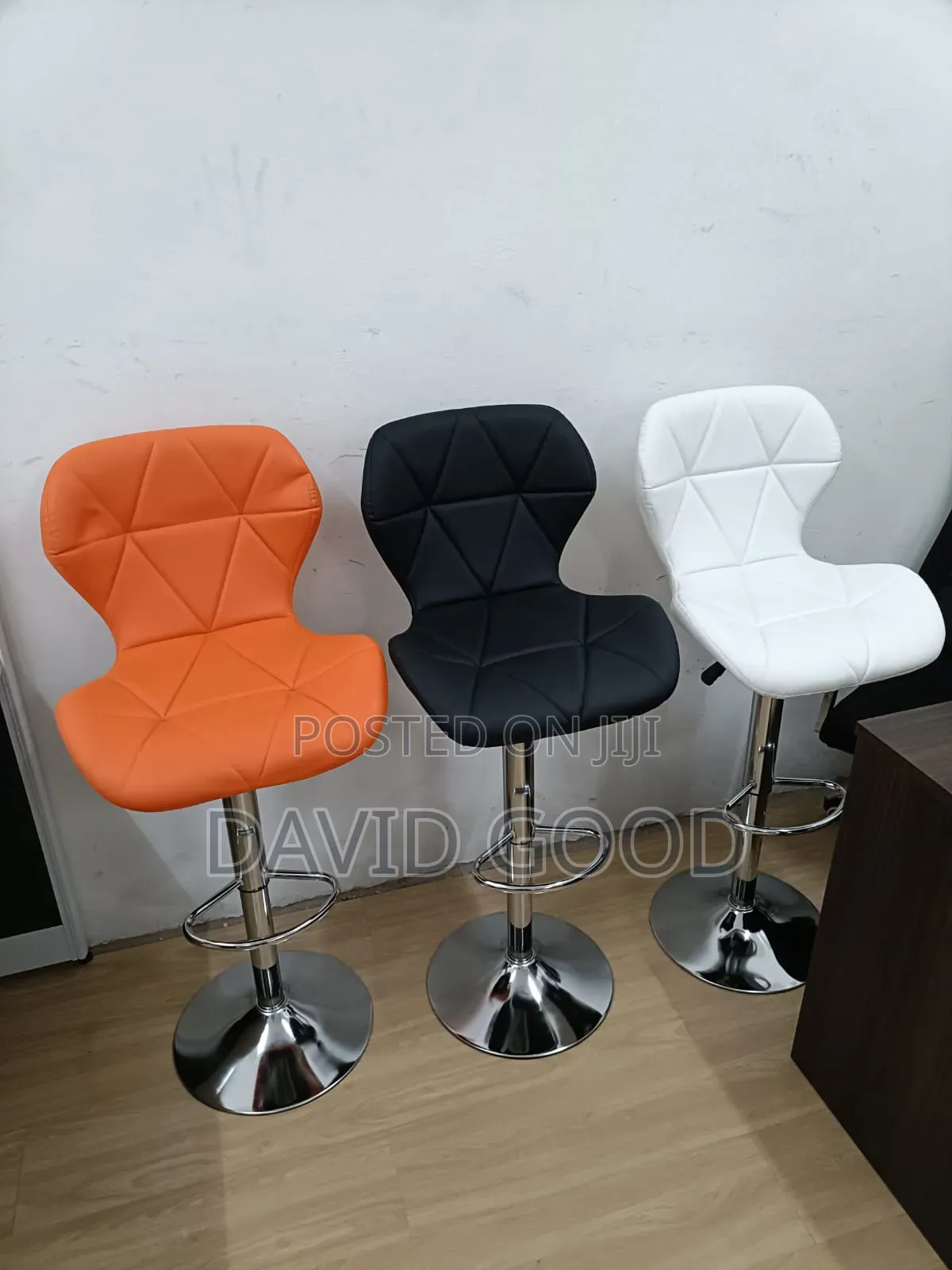 High Adjustable Standing Bar