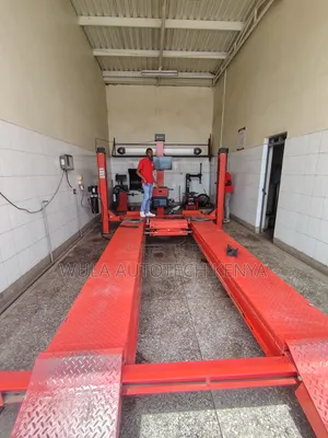 Reduced Uneven Tyre Ware Commercial Wheel Alignment With Carlift Wula