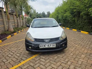 Nissan Advan 2009 White