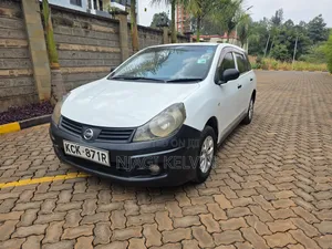 Nissan Advan 2009 White