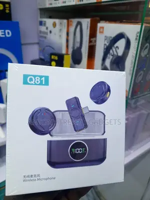 Q81 Noise Cancelling Wireless Microphone With LED Display