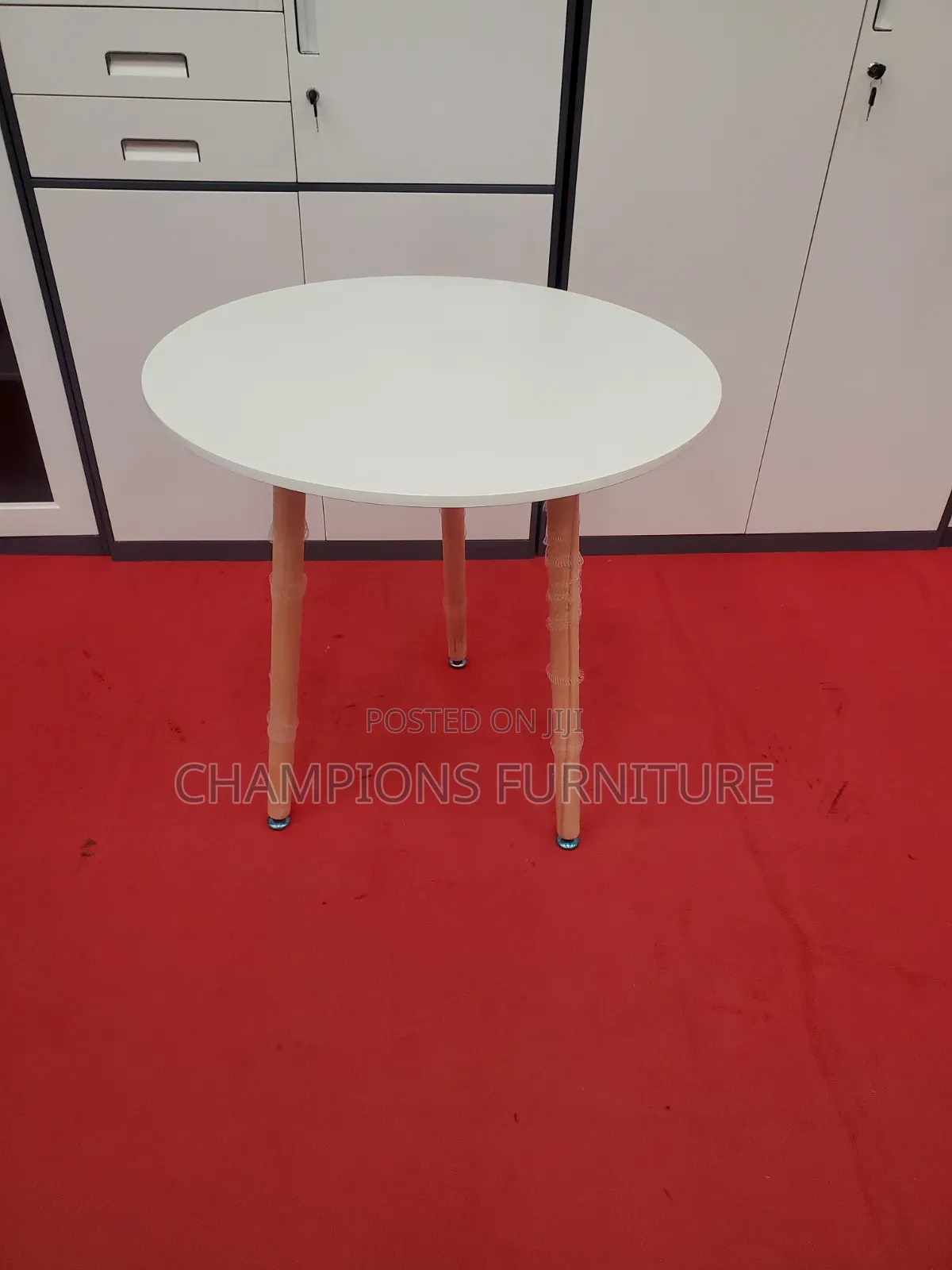 Round White Cafe/Dining Table