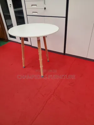 Round White Cafe/Dining Table
