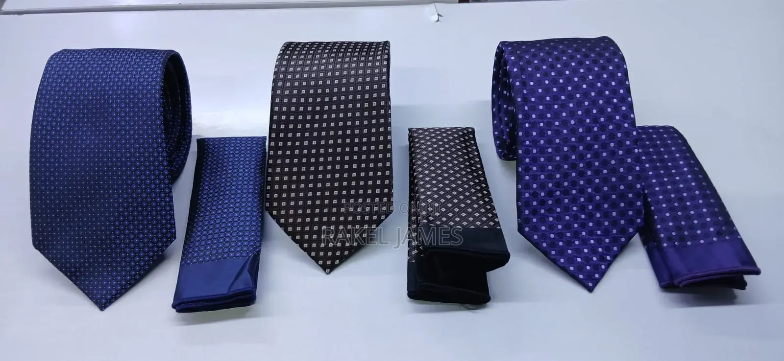 Brown Polkadot Tie With Pocket Square