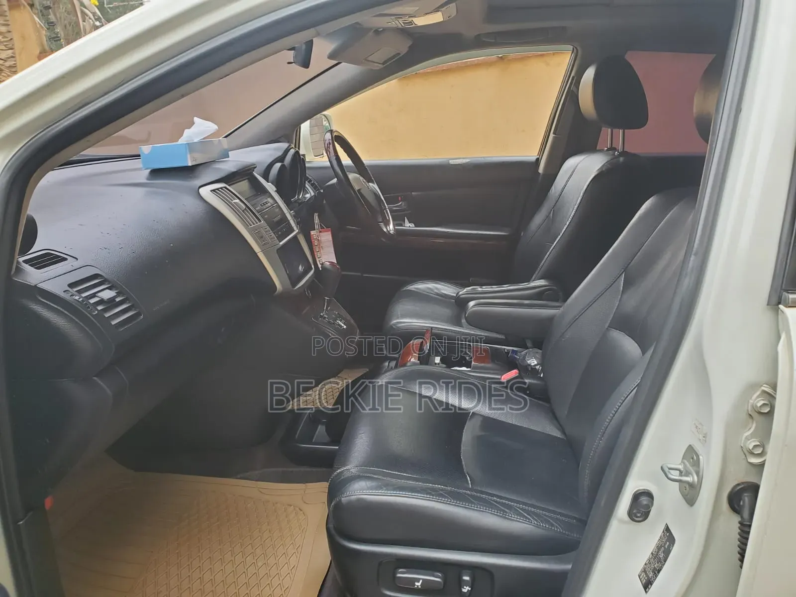 Toyota Harrier 2010 White