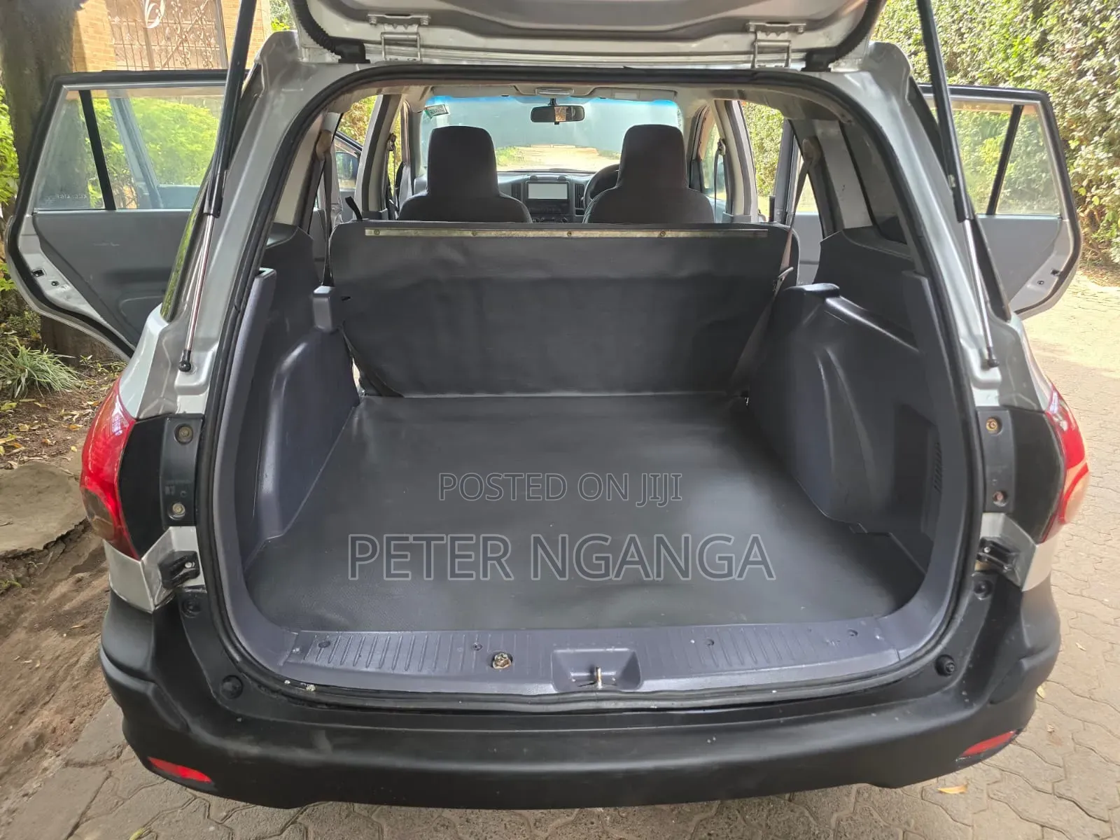 Nissan Advan 2008 Silver