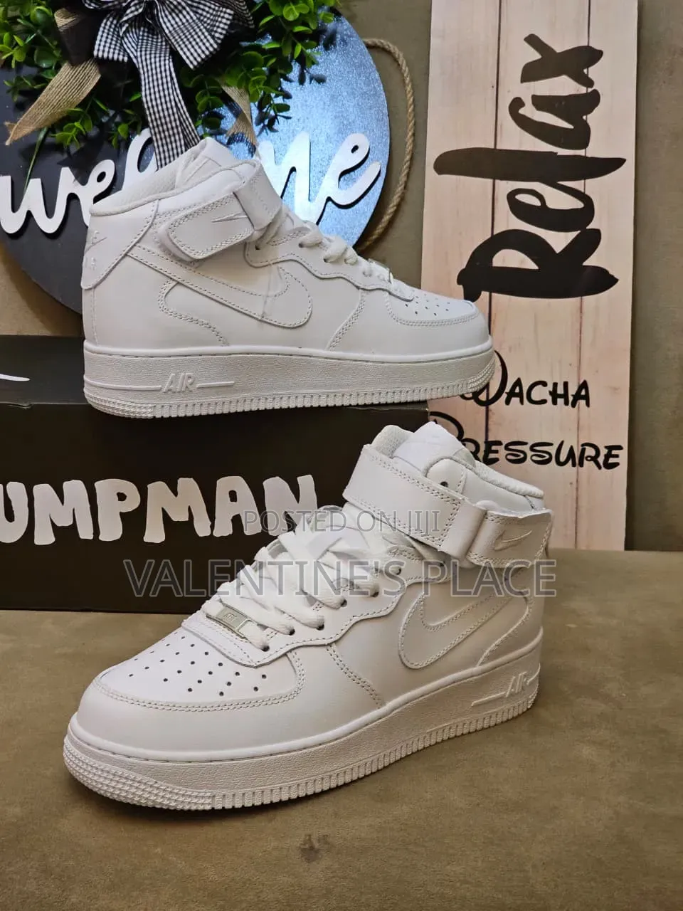 Spot New AF1 HIGHCUT
