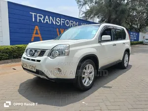 Nissan X-Trail 2011 White