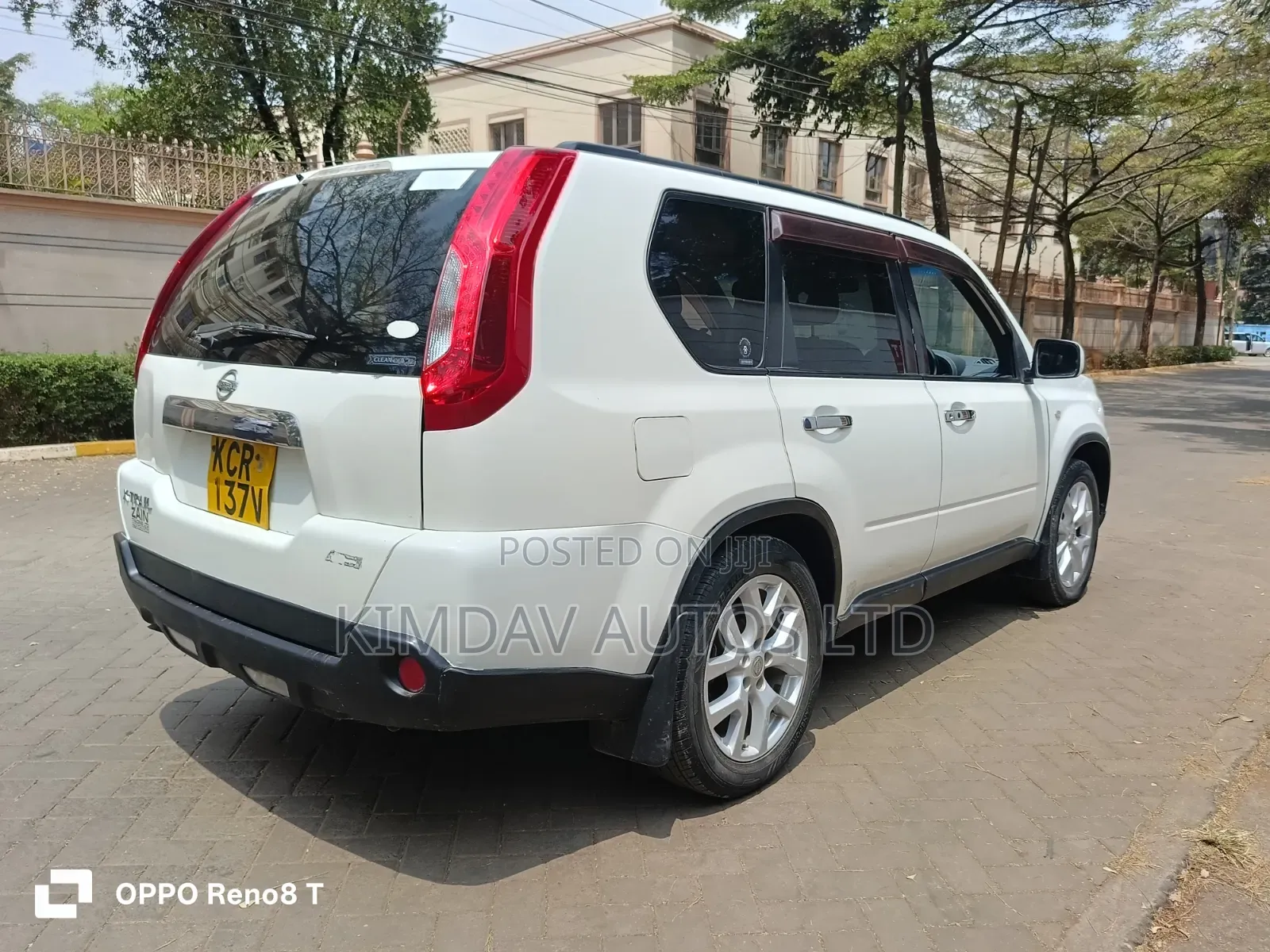 Nissan X-Trail 2011 White