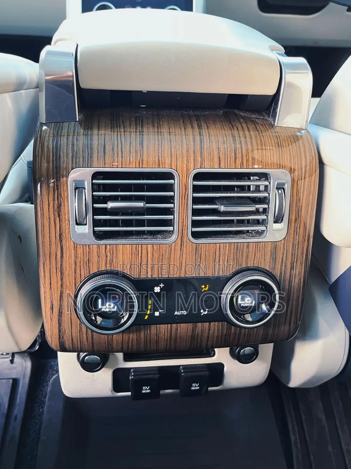 Land Rover Range Rover Vogue 2019 Blue