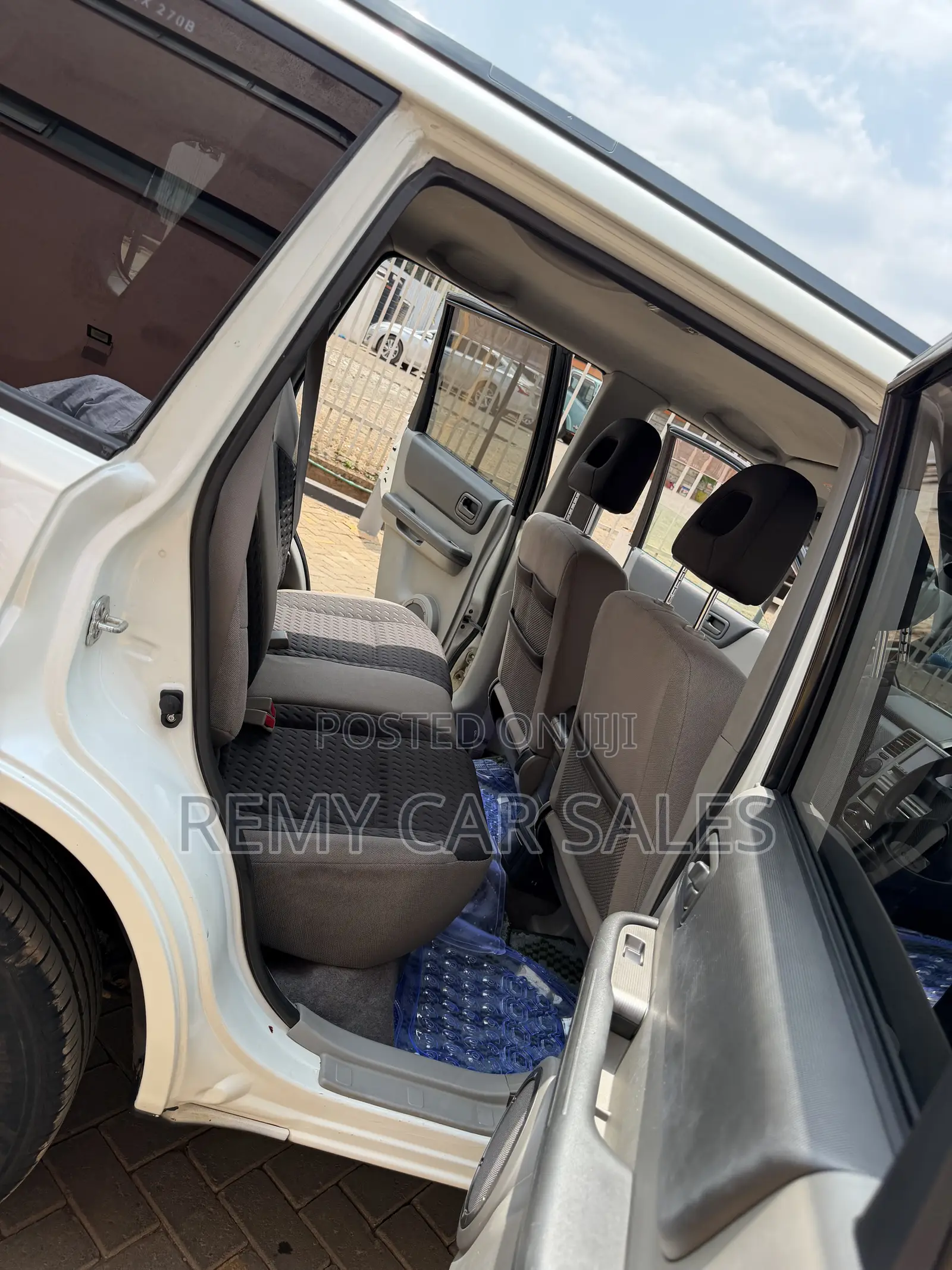 Nissan X-Trail 2006 White