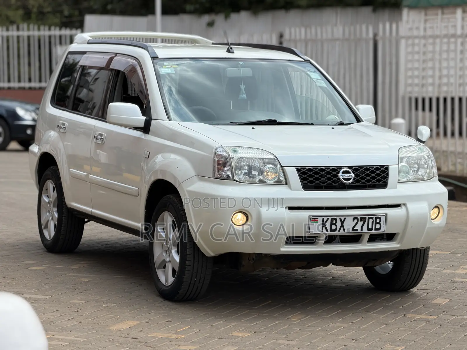 Nissan X-Trail 2006 White
