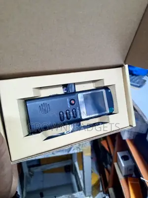 Rechargeable 8GB Voice Recorder With MP3 Music Player