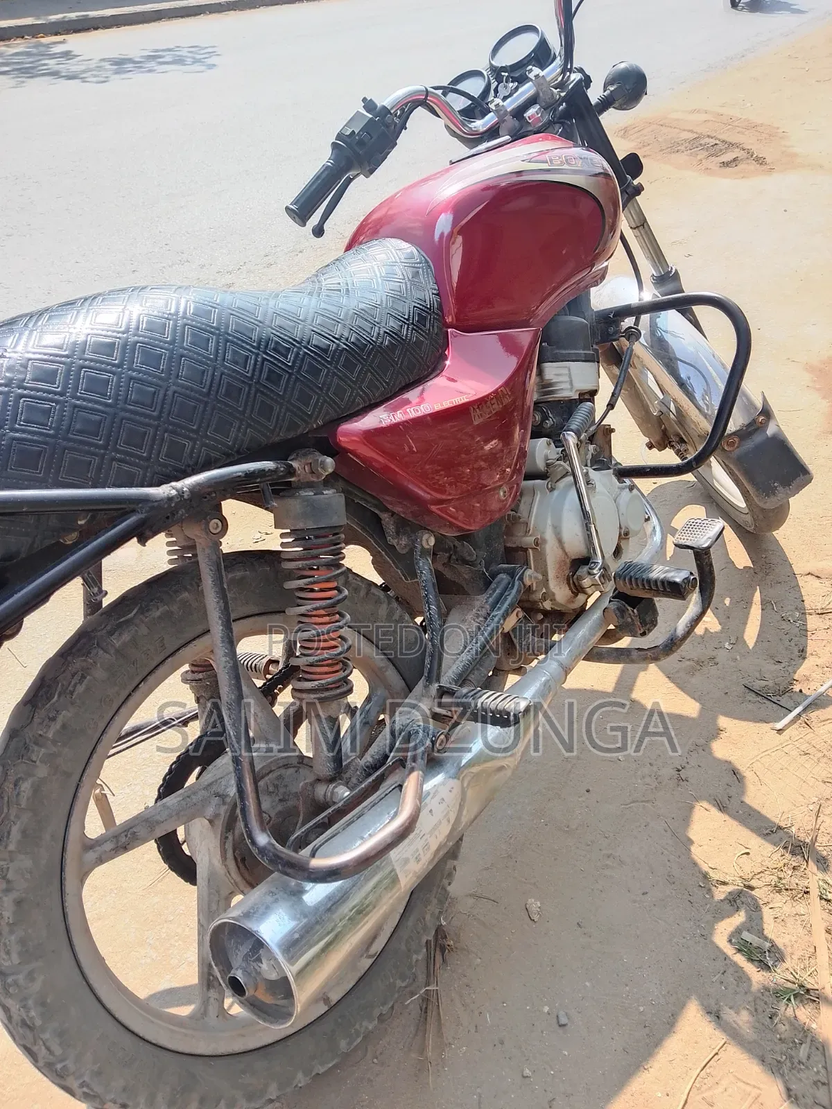 Bajaj Boxer 100 2023 Red