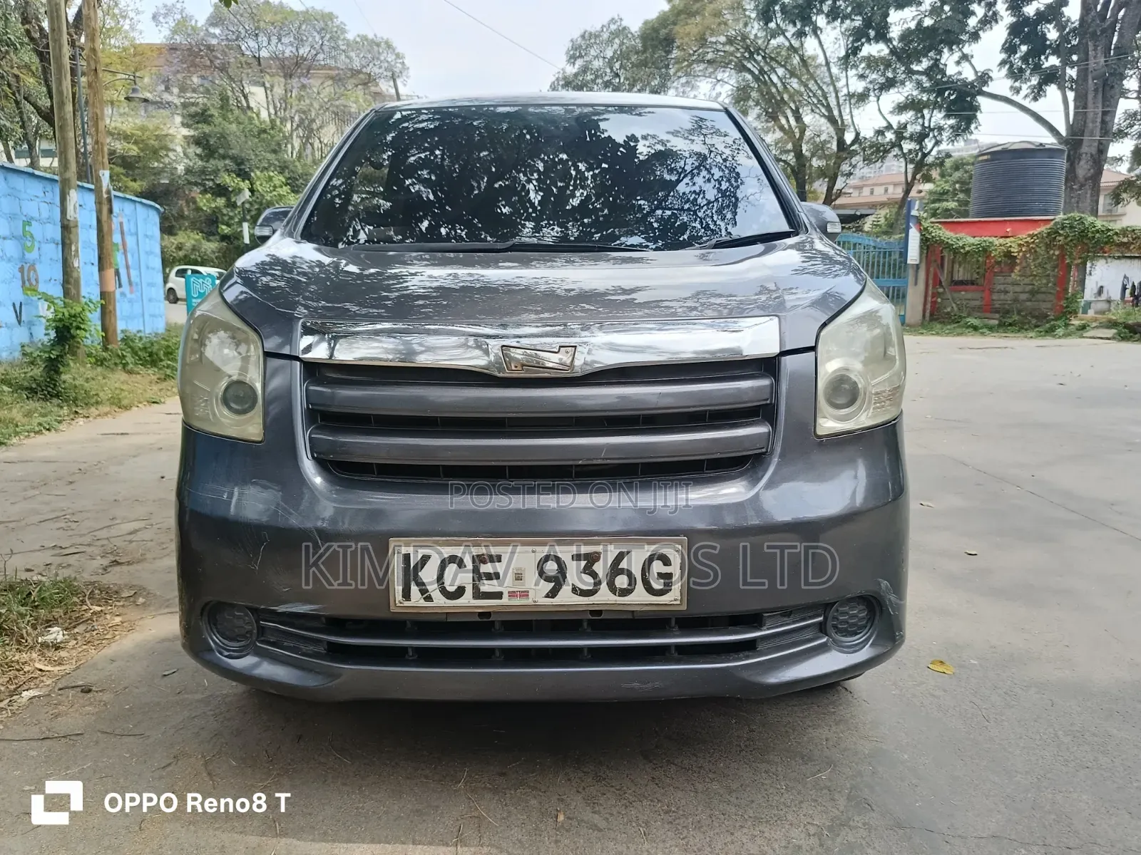 Toyota Noah 2008 Gray