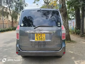 Toyota Noah 2008 Gray