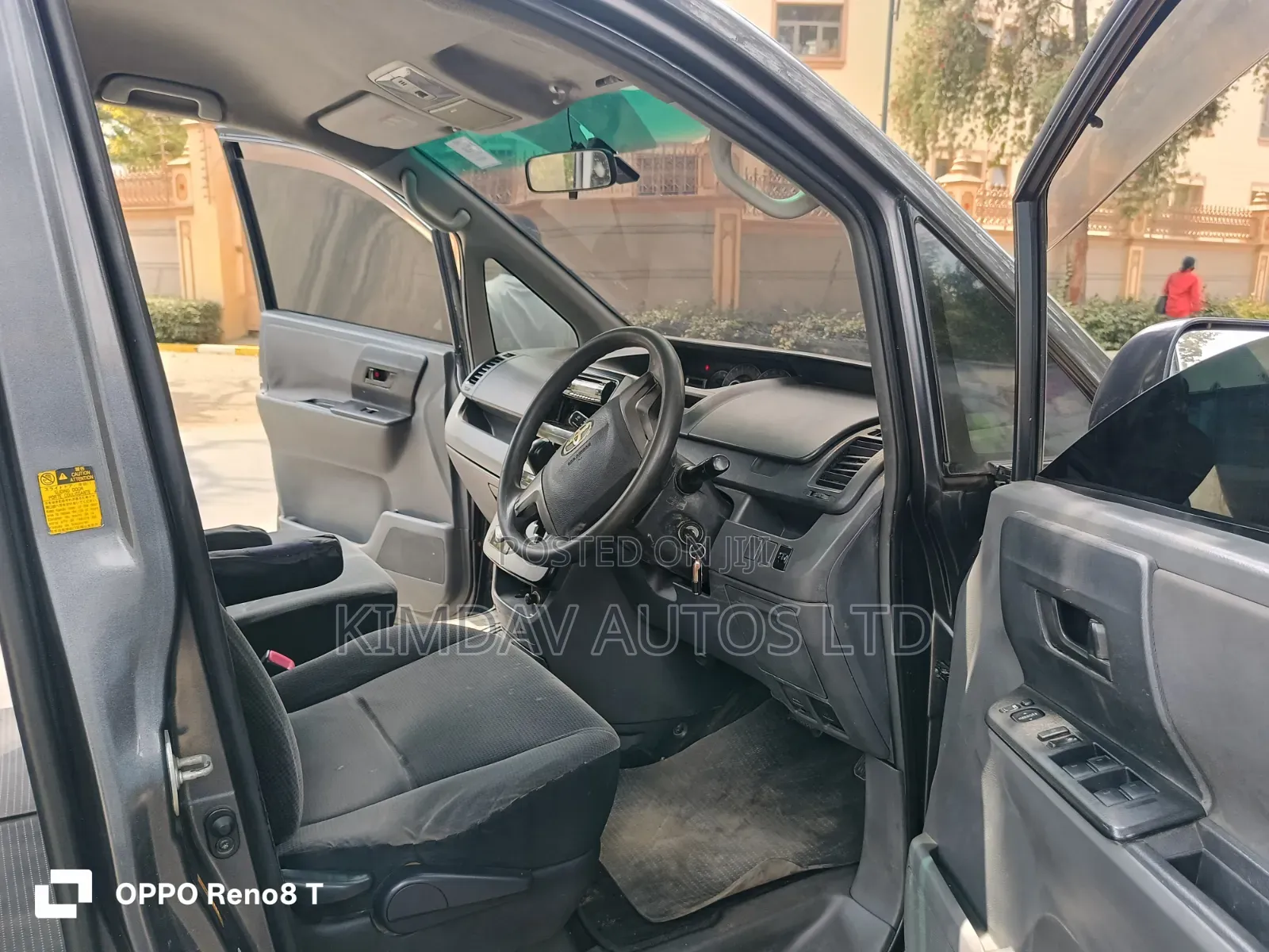 Toyota Noah 2008 Gray