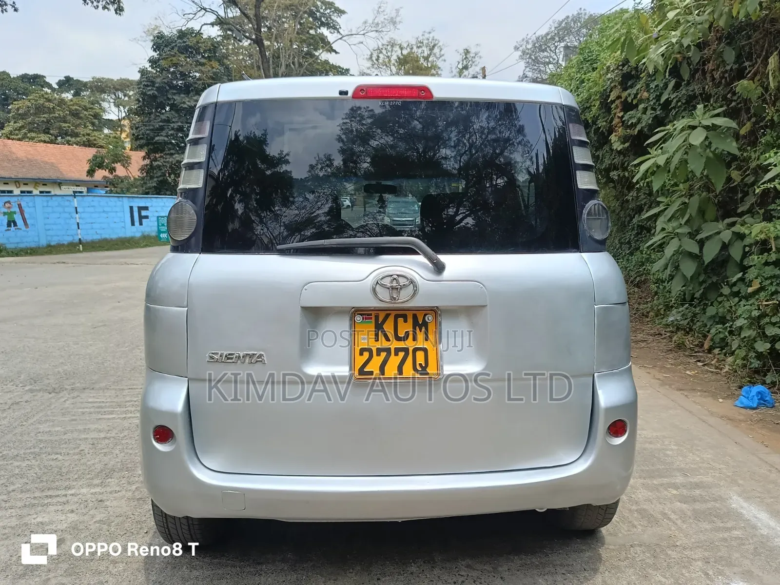 Toyota Sienta 2007 Silver