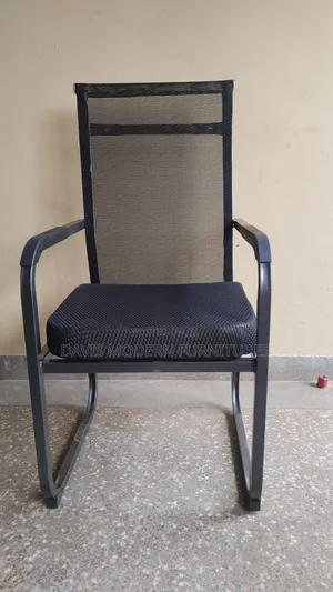 Modern Mesh Visitor Chair With Memory Foam Seat Cushion