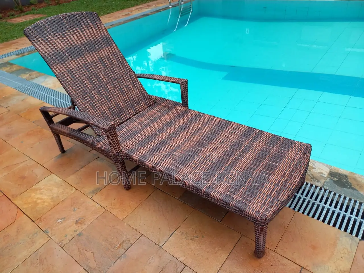 Outdoor Sun Bed; Modern Rattan Sun Lounger With Adjustable Backrest