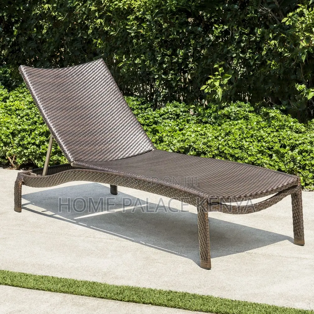 Outdoor Sun Bed; Modern Rattan Sun Lounger With Adjustable Backrest