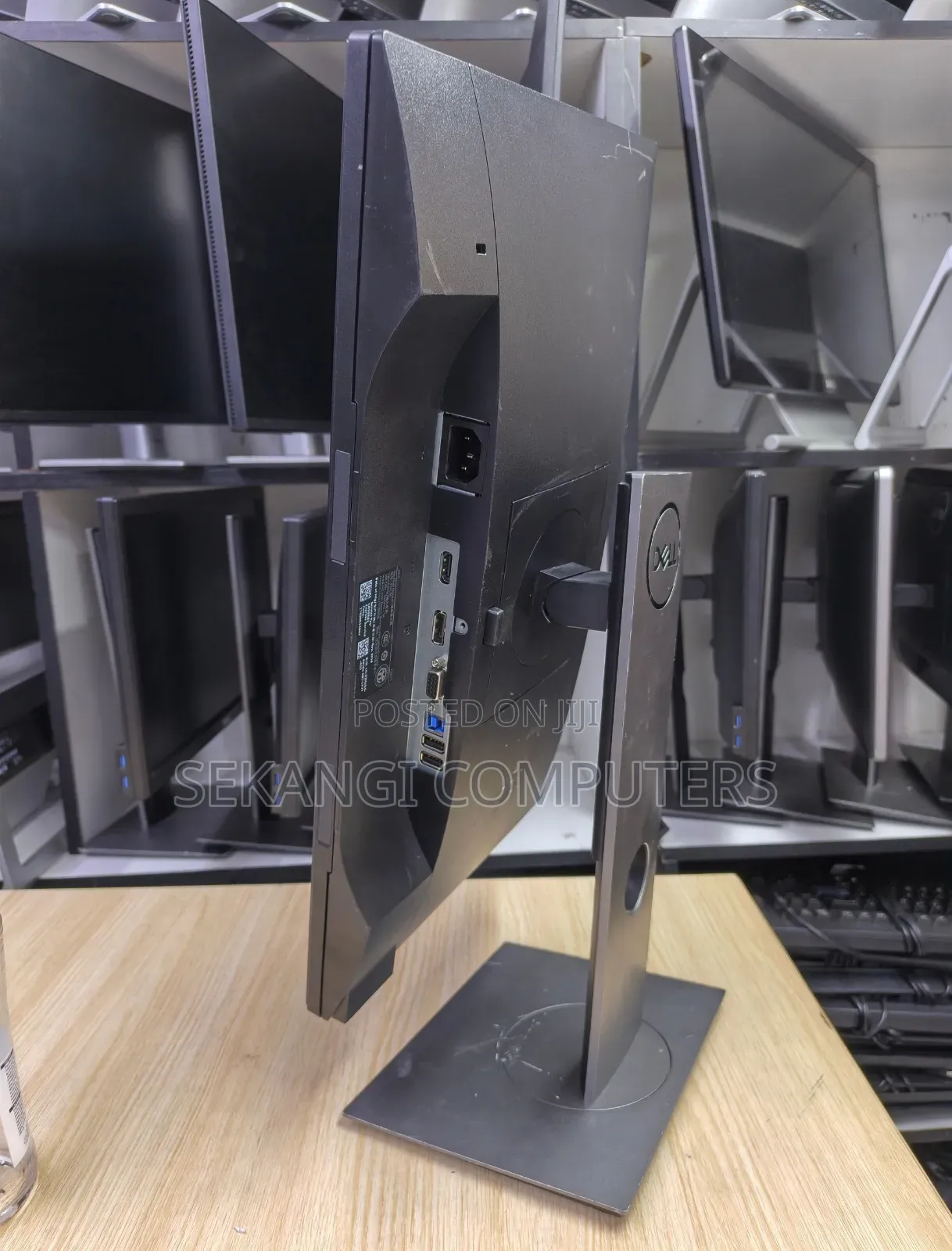 Dell P2017H Monitor
