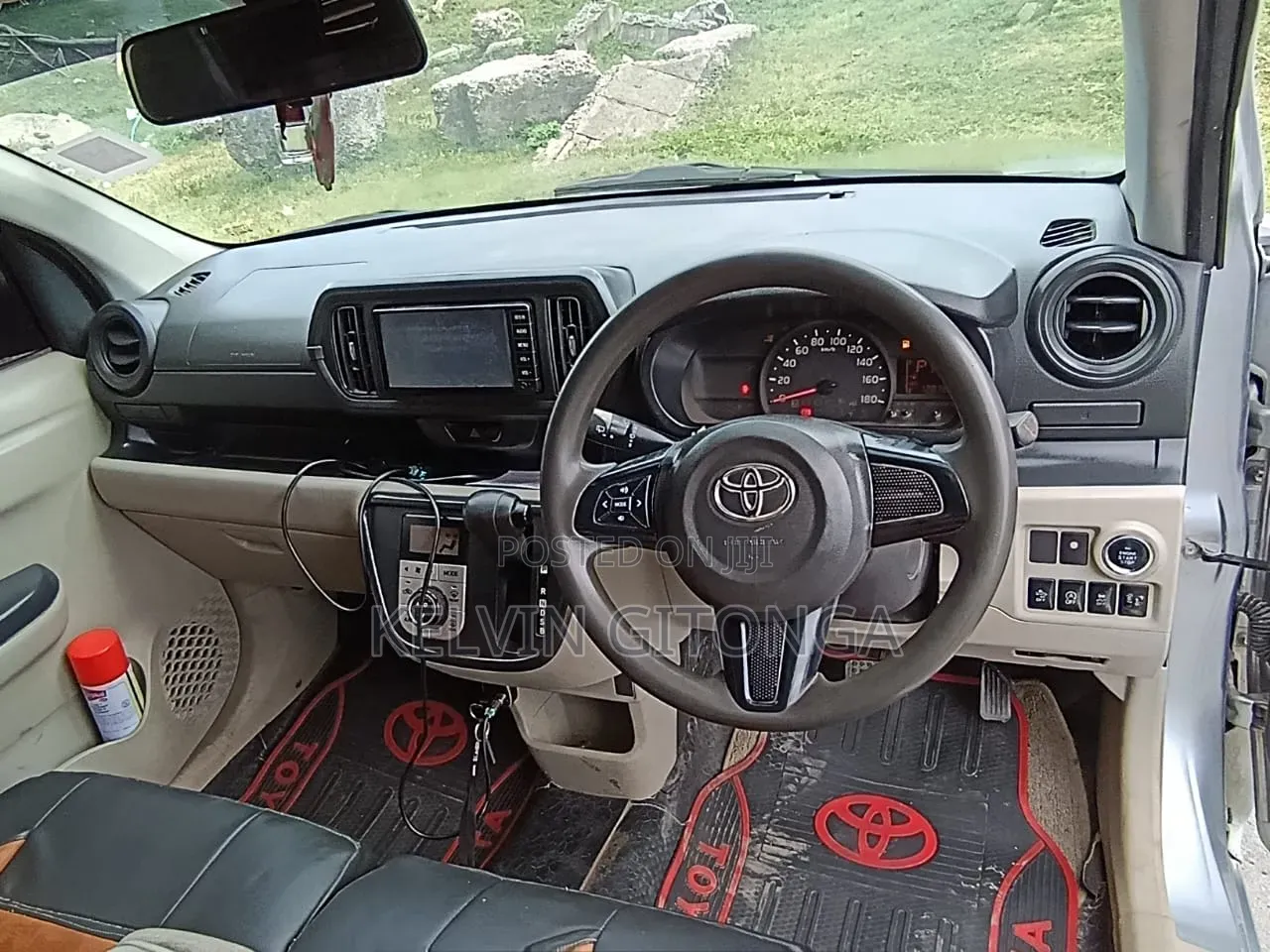 Toyota Passo 2015 Silver