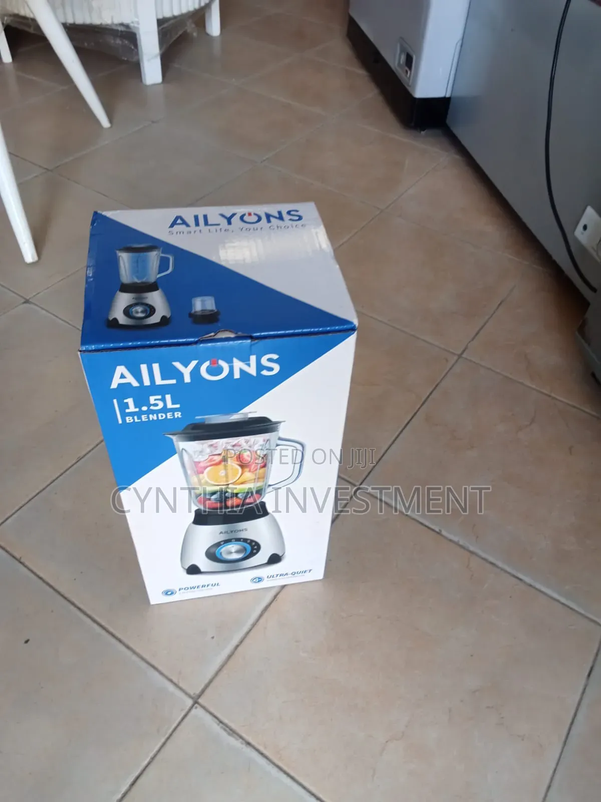 Ailyons 1.5 Litres Glass Jug