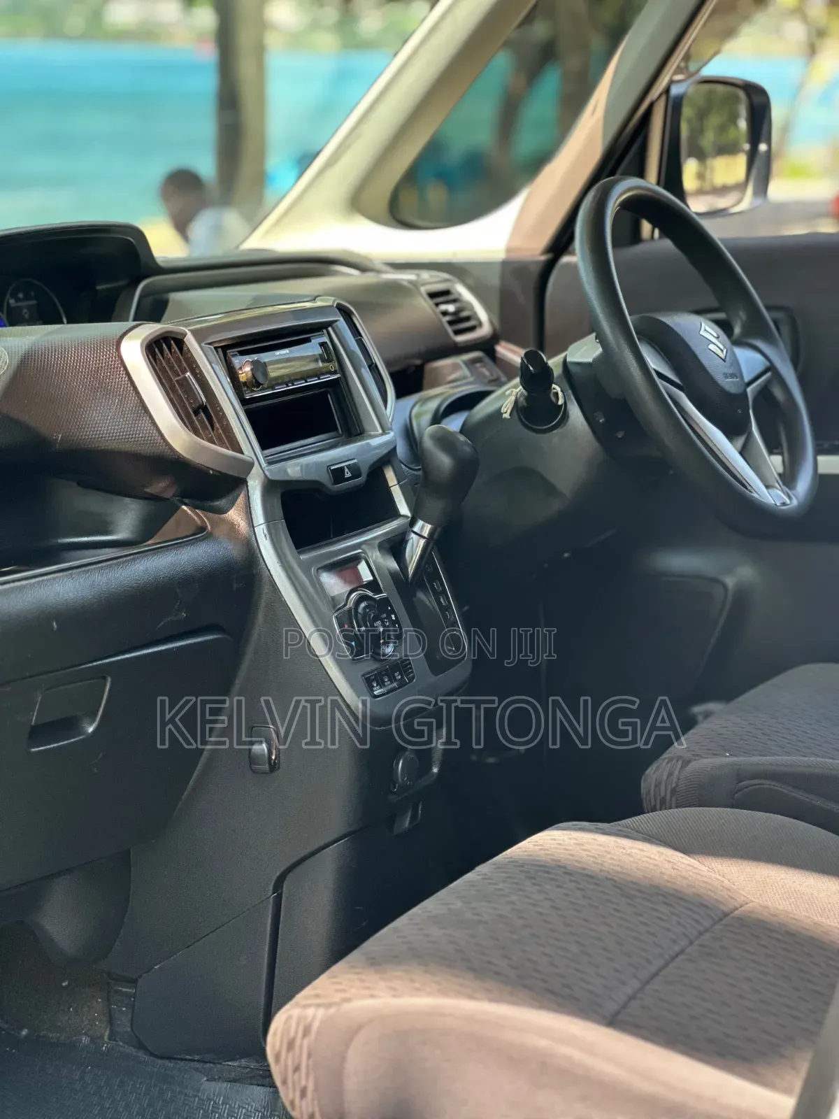 Suzuki Solio 2016 Silver