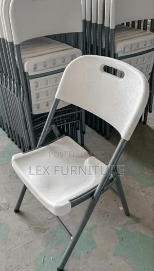 White Foldable Chair