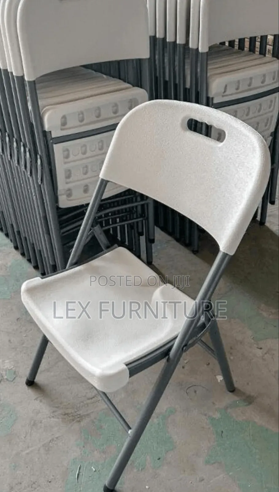 White Foldable Chair