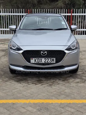 Mazda 2 2019 Silver