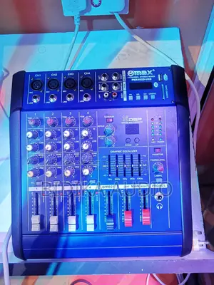 Omax PMX402D-USB 4-Channel Amplified Audio Mixing Console