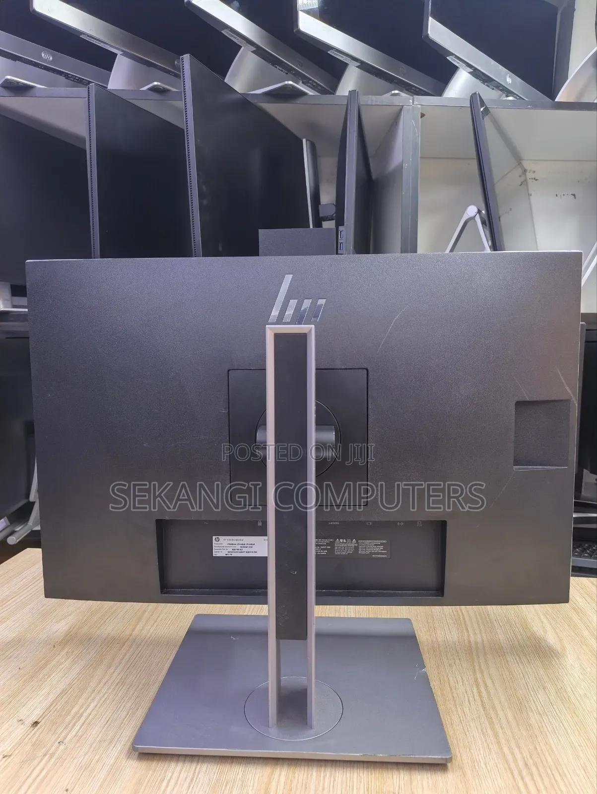 HP EliteDisplay E243m