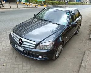 Mercedes-Benz C180 2013 Gray