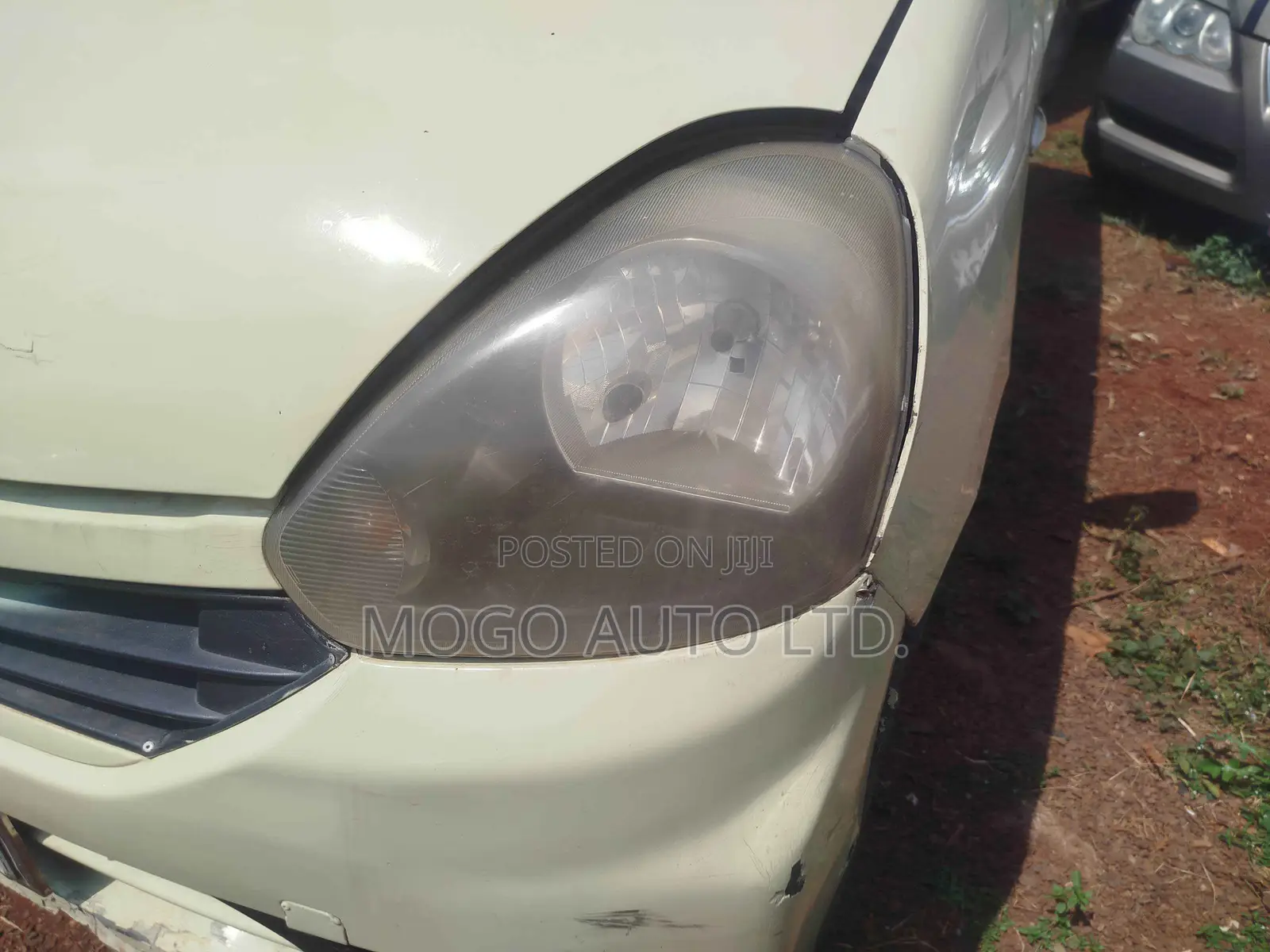 Daihatsu Mira 2015 Ivory