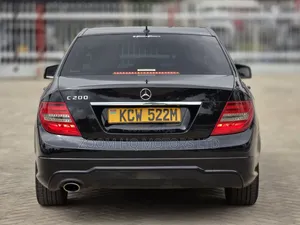 Mercedes-Benz C200 2012 Black