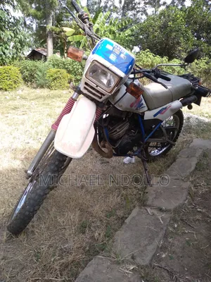 Yamaha DT175 1993 White