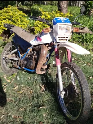 Yamaha DT175 1993 White