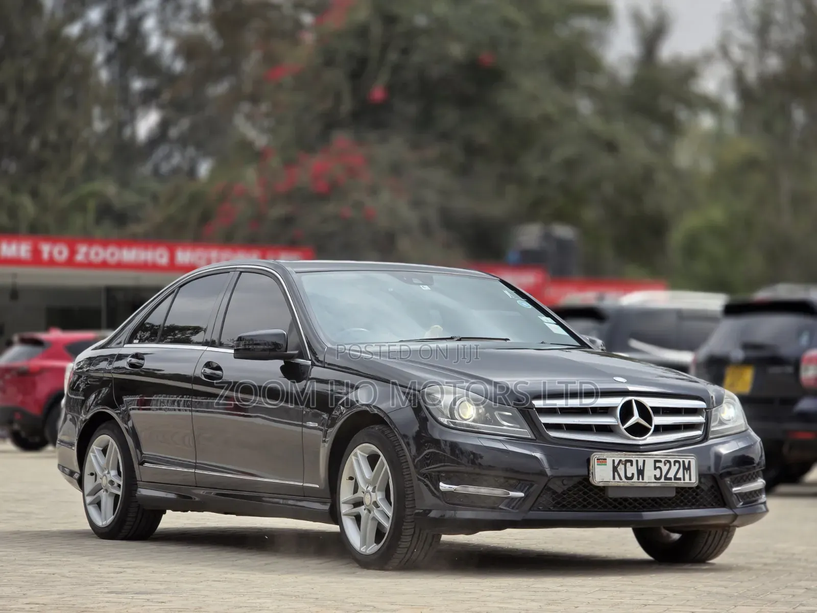 Mercedes-Benz C200 2012 Black