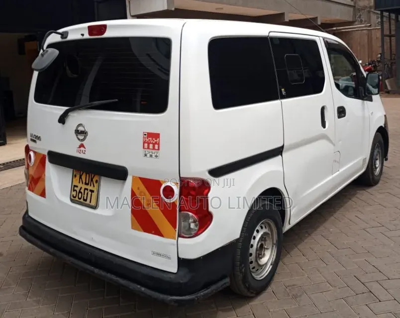 Nissan NV200 2016 White