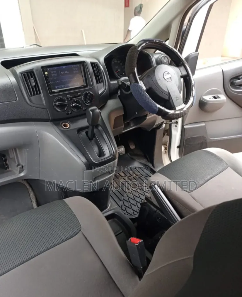Nissan NV200 2016 White
