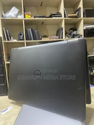 Laptop Dell Latitude E7470 16GB Intel Core i7 SSD 256GB