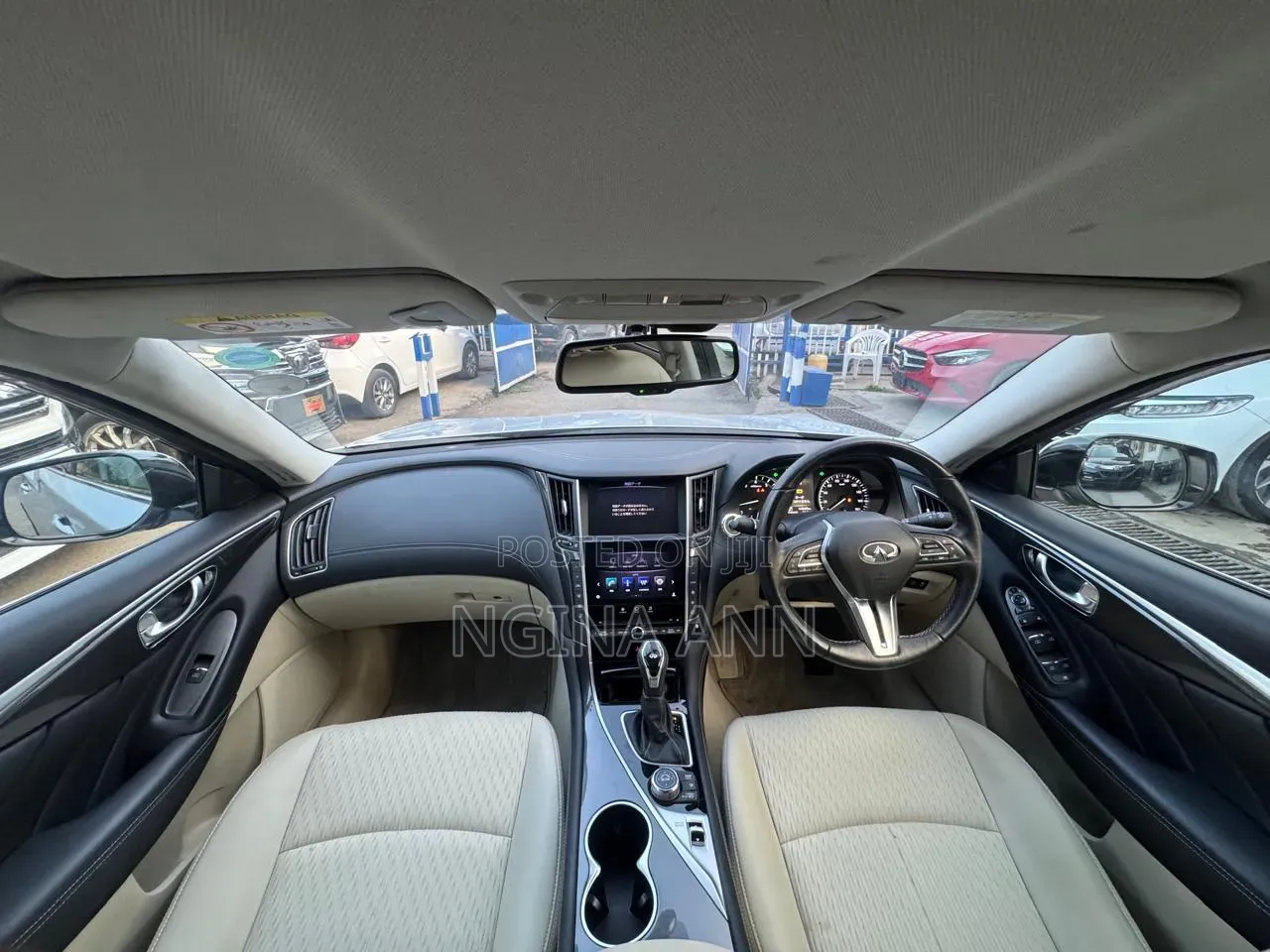Nissan Skyline 2019 Silver