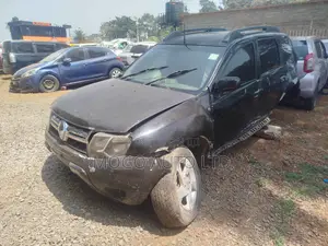 Renault Duster 2015 Black